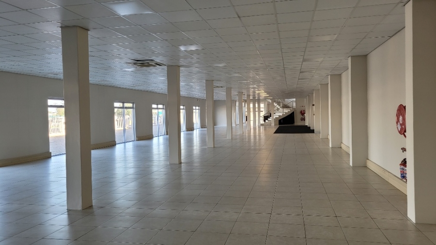 To Let commercial Property for Rent in Montague Gardens Western Cape